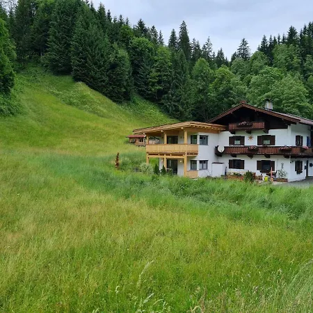 Blick Auf Den Rettenstein Top 1 Apartment Kirchberg in Tirol
