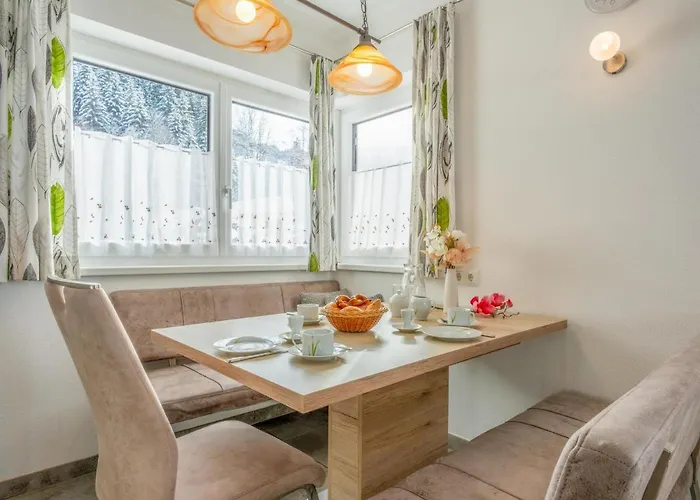 公寓 Blick Auf Den Rettenstein 1