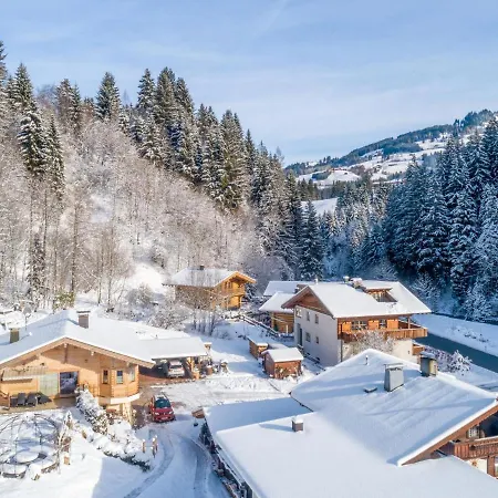 Blick Auf Den Rettenstein 1 *